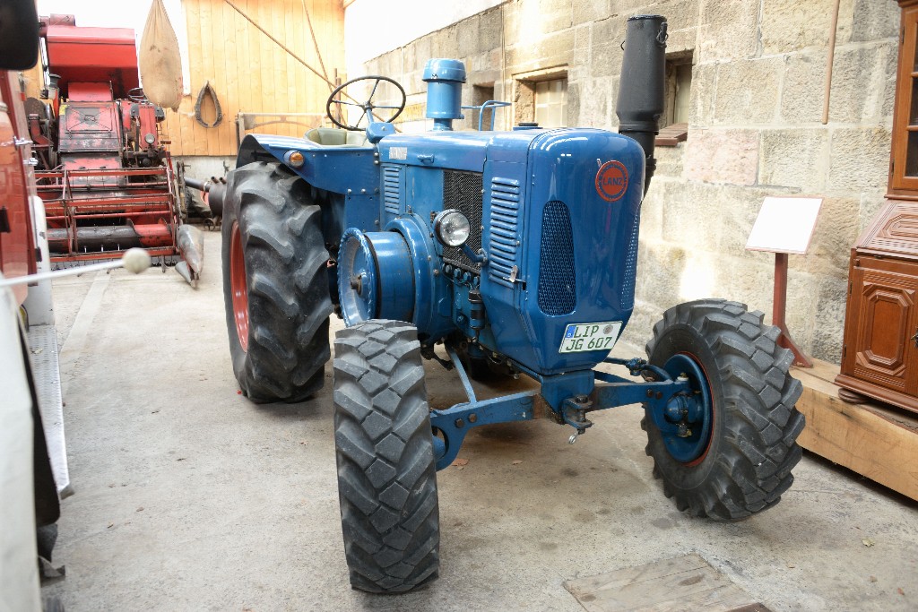 ../Images/Traktorenmuseum Eggewald 055.jpg
